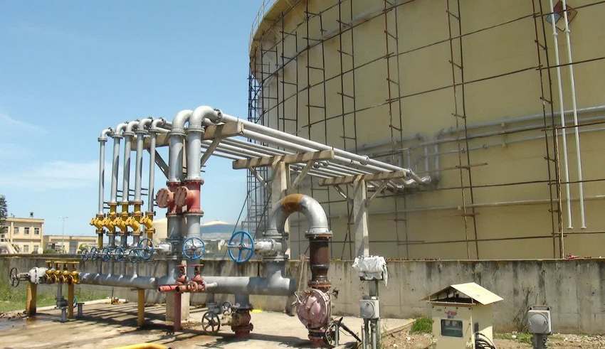 تعویض خطوط آب و فوم مخزن شماره ۱۰۱ + پایانه نفتی شمال 8