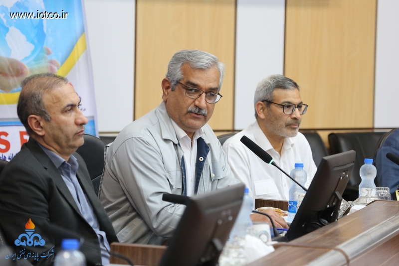 نشست مشاوره کاهش استرس شغلی + مدیران و روسا + هفته سلامت + دکتر گران پی 17