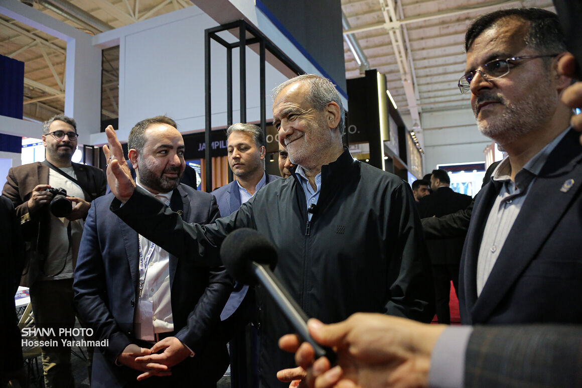 بازدید رئیس‌جمهوری از بیست‌ونهمین نمایشگاه نفت 1