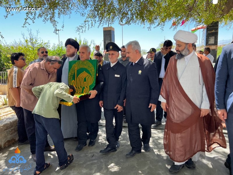 کاروان خدام حرم مطهر رضوی و پرچم متبرک بارگاه ملکوتی امام رضا+ دهه کرامت 12