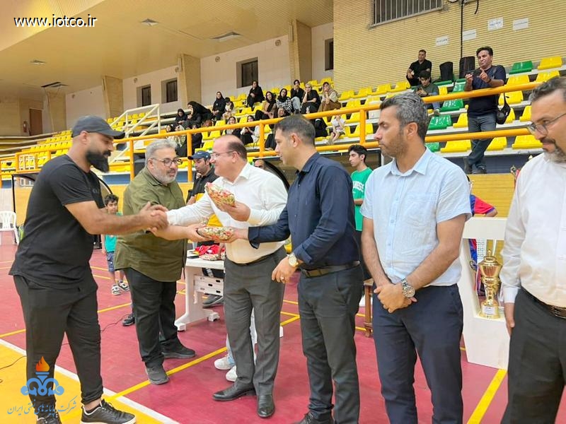 مسابقات والیبال چهار جانبه خارگ 8