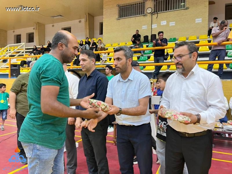 مسابقات والیبال چهار جانبه خارگ 13