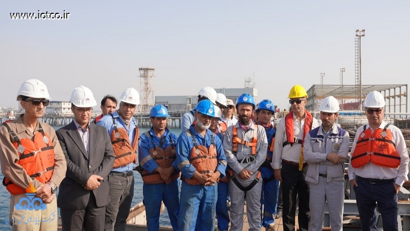 بازدید +مدیران + روسای ارشد+ شرکت پایانه های نفتی ایران +پروژه تعمیرات اساسی+ اسکله شرقی خارگ 9