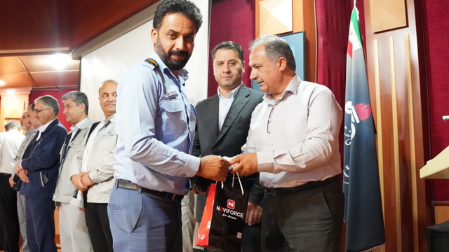 مراسم روز کارگر 19