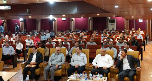 مراسم روز کارگر 48