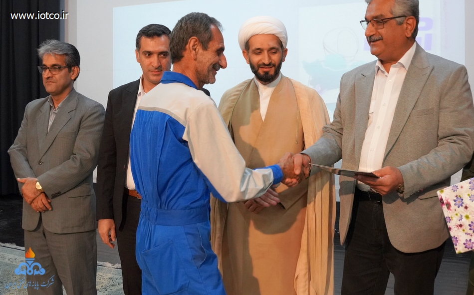 گرامیداشت سالروز آزادسازی خرمشهر +پایانه نفتی خارگ 3