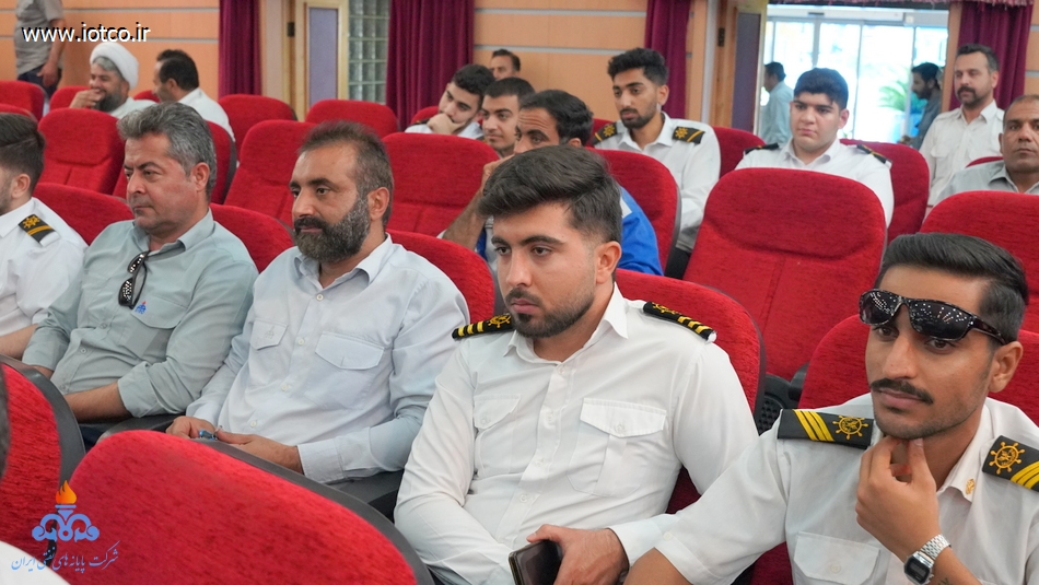 گرامیداشت سالروز آزادسازی خرمشهر +پایانه نفتی خارگ 10