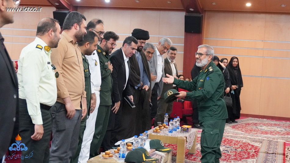 گرامیداشت سالروز آزادسازی خرمشهر +پایانه نفتی خارگ 18