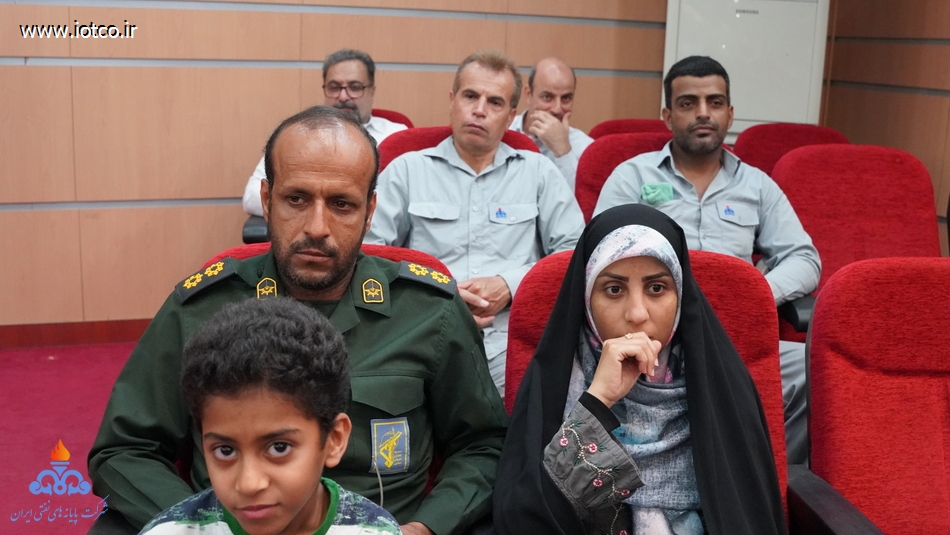 گرامیداشت سالروز آزادسازی خرمشهر +پایانه نفتی خارگ 21