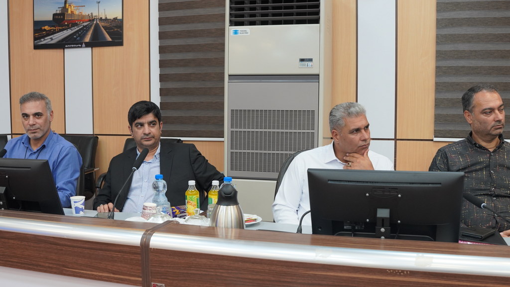 نشست شورای راهبری حراست شرکت پایانه‌های نفتی ایران در سال ۱۴۰۴  6