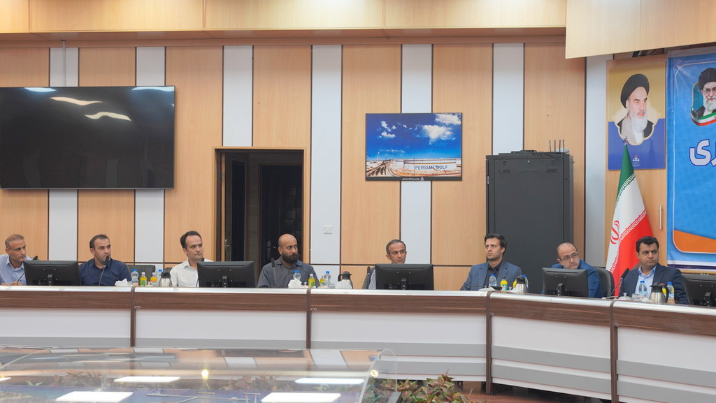 نشست شورای راهبری حراست شرکت پایانه‌های نفتی ایران در سال ۱۴۰۴  10