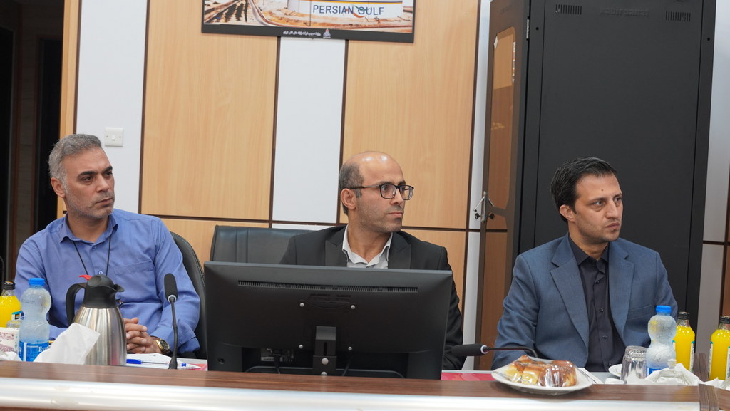 نشست شورای راهبری حراست شرکت پایانه‌های نفتی ایران در سال ۱۴۰۴  14