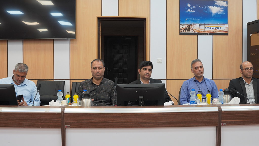 نشست شورای راهبری حراست شرکت پایانه‌های نفتی ایران در سال ۱۴۰۴  28