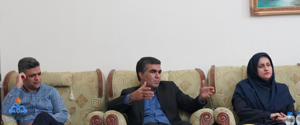 هفته دولت+جزیره خارگ + قاسم حسن‌زاده، +فرزند شهید +بهمن حسن‌زاده  9