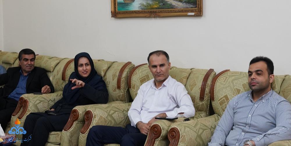 هفته دولت+جزیره خارگ + قاسم حسن‌زاده، +فرزند شهید +بهمن حسن‌زاده  7