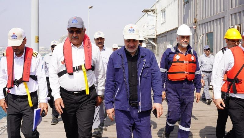 بازدید+مدیرعامل +از پروژه‌ها+پایانه خارگ +عباس اسدروز 13
