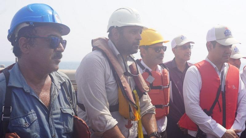 بازدید+مدیرعامل +از پروژه‌ها+پایانه خارگ +عباس اسدروز 3