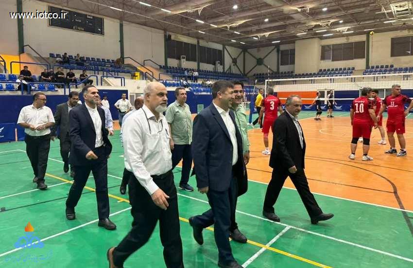 مسابقات والیبال چهارجانبه + پارس جنوبی 12