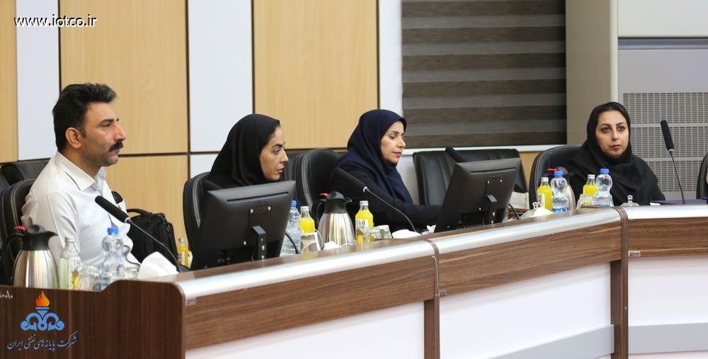 تجلیل از ایثارگران پایانه نفتی خارگ + هفته دفاع مقدس 27