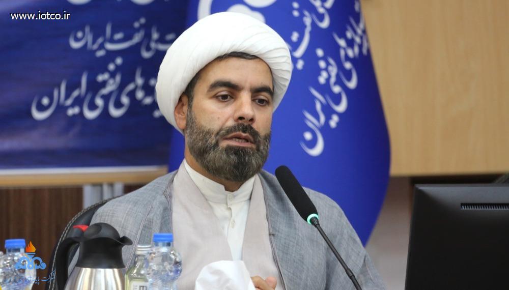 تجلیل از ایثارگران پایانه نفتی خارگ + هفته دفاع مقدس 26