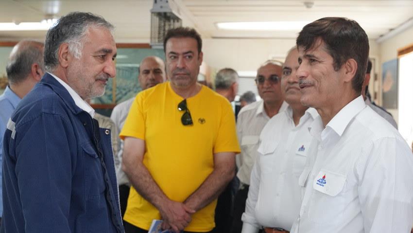 بازدید+ معاون برنامه‌ریزی و تلفیق طرح‌ها و برنامه‌های شرکت ملی نفت ایران+ اسدروز+ میری+ خارگ 17