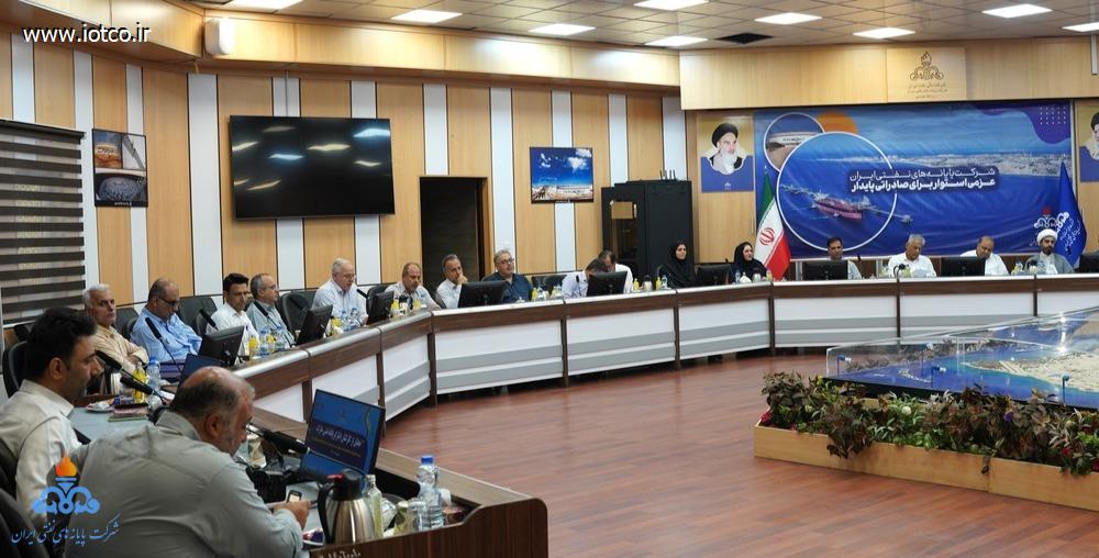 تجلیل از ایثارگران پایانه نفتی خارگ + هفته دفاع مقدس 14