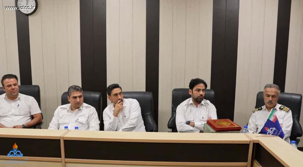 تجلیل از فرزندان شهدا + پایانه میعانات گازی پارس جنوبی 8