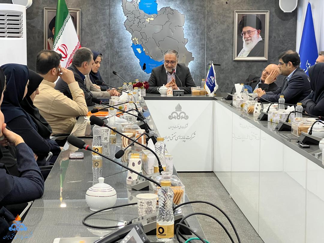 میلاد حضرت زینب (س) و روز پرستار 1