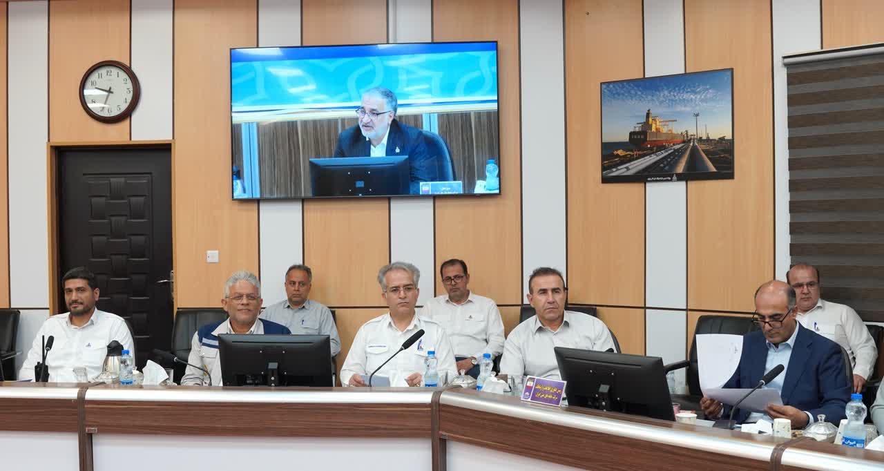 جایزه تعالی سازمانی در شرکت پایانه‌های نفتی ایران+ اسدروز 11