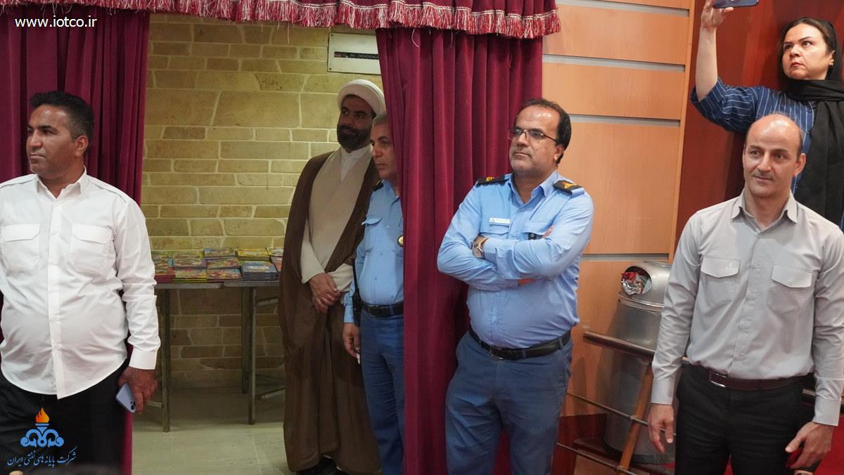 روز جهانی کودک +جزیره‌ خارگ 7