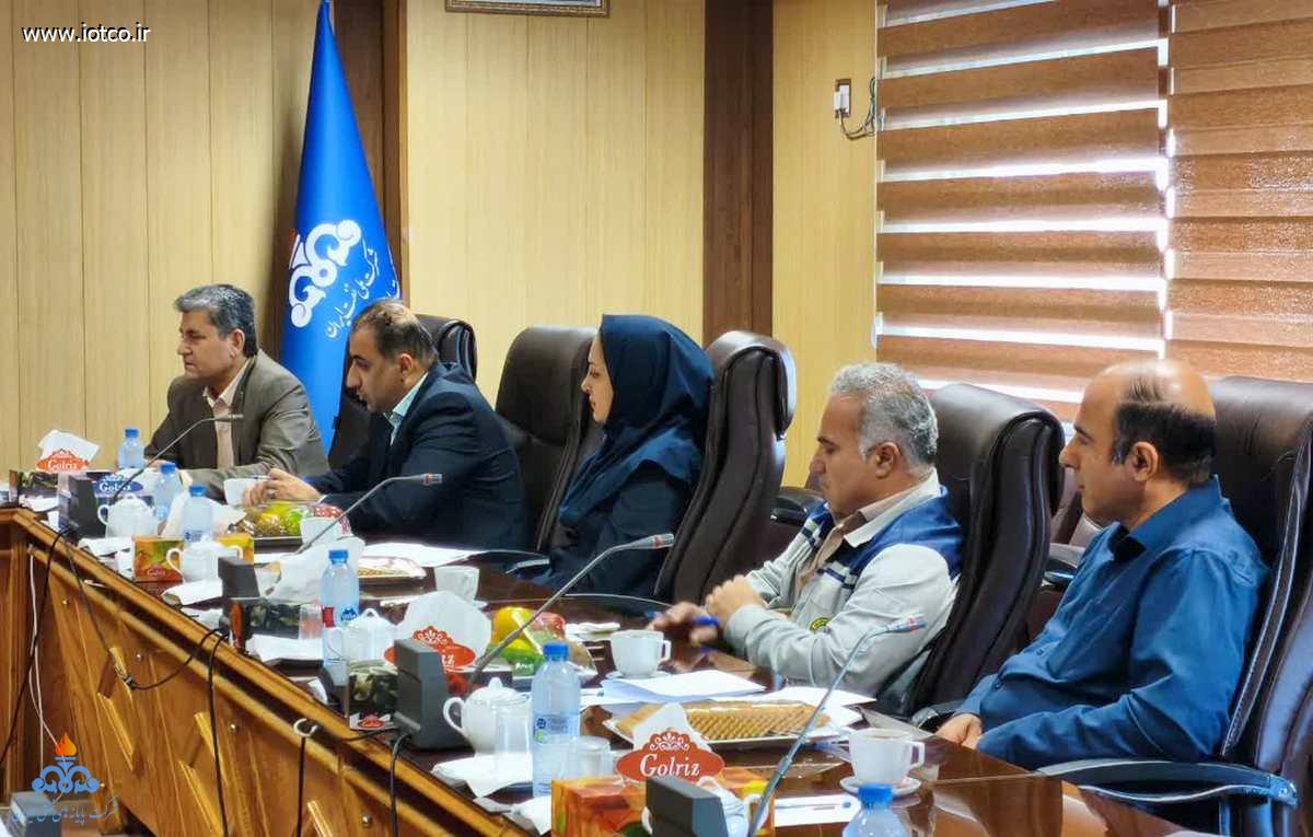 بررسی وضعیت نیروی انسانی و رفاه کارکنان پایانه نفتی شمال 7