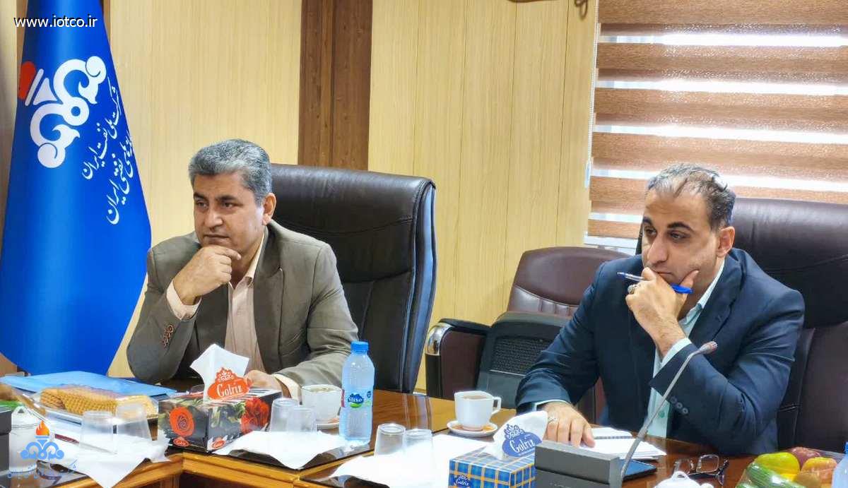 بررسی وضعیت نیروی انسانی و رفاه کارکنان پایانه نفتی شمال 5