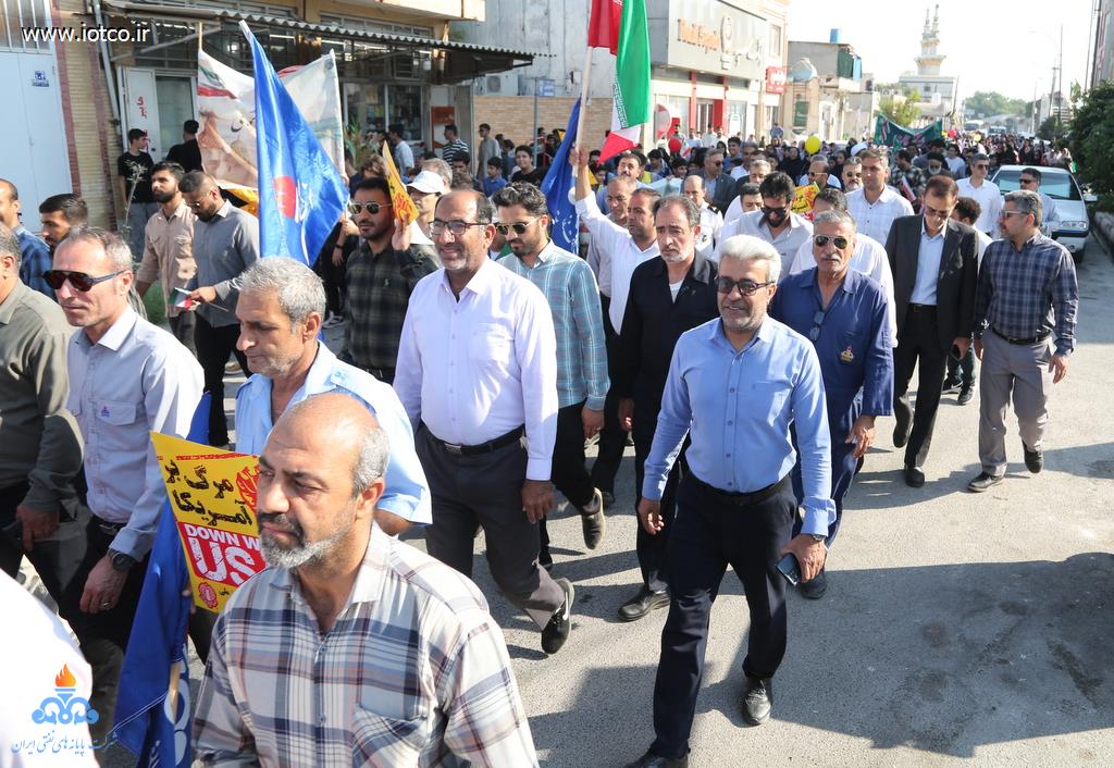 راهپیمایی روز 13 ابان ماه 1404 30