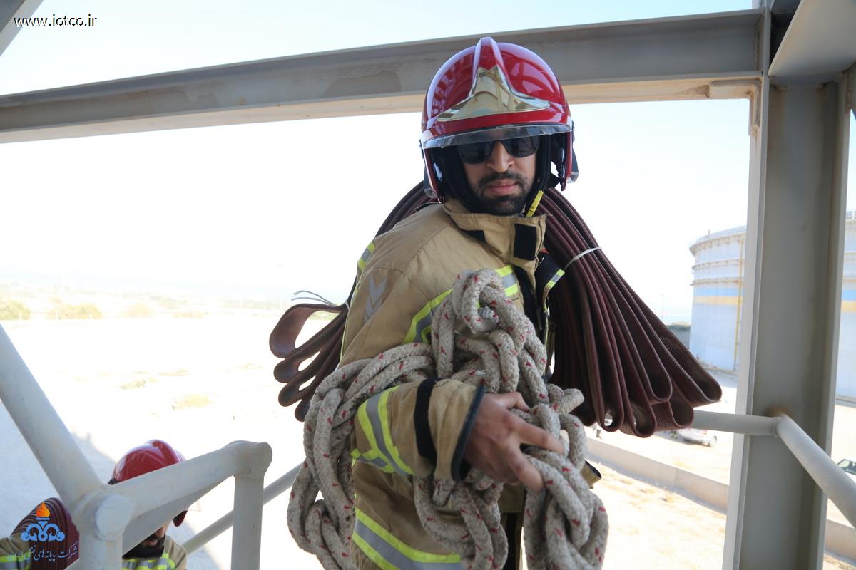 مانور مهار آتش‌سوزی + پایانه نفتی خارگ+ دریالعل+ دلیری 22