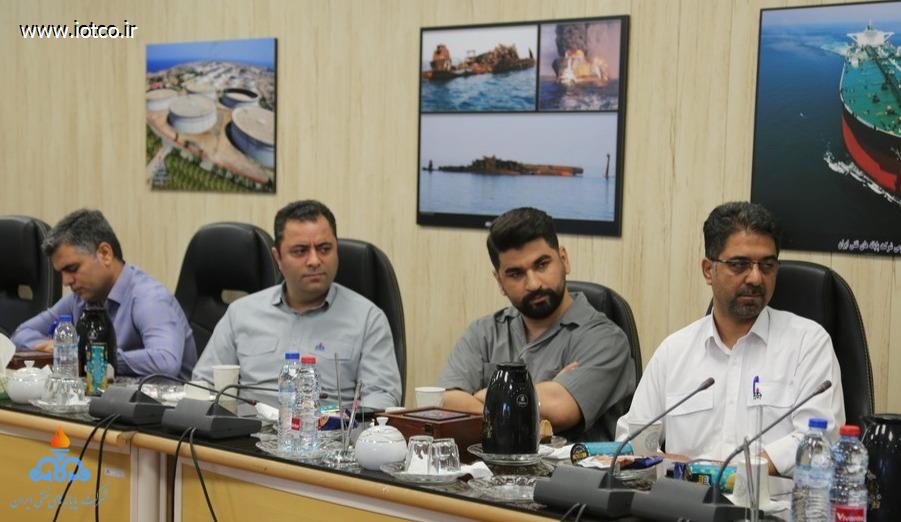 خدمات پشتیبانی + سید علی میری + مدیر پایانه 1