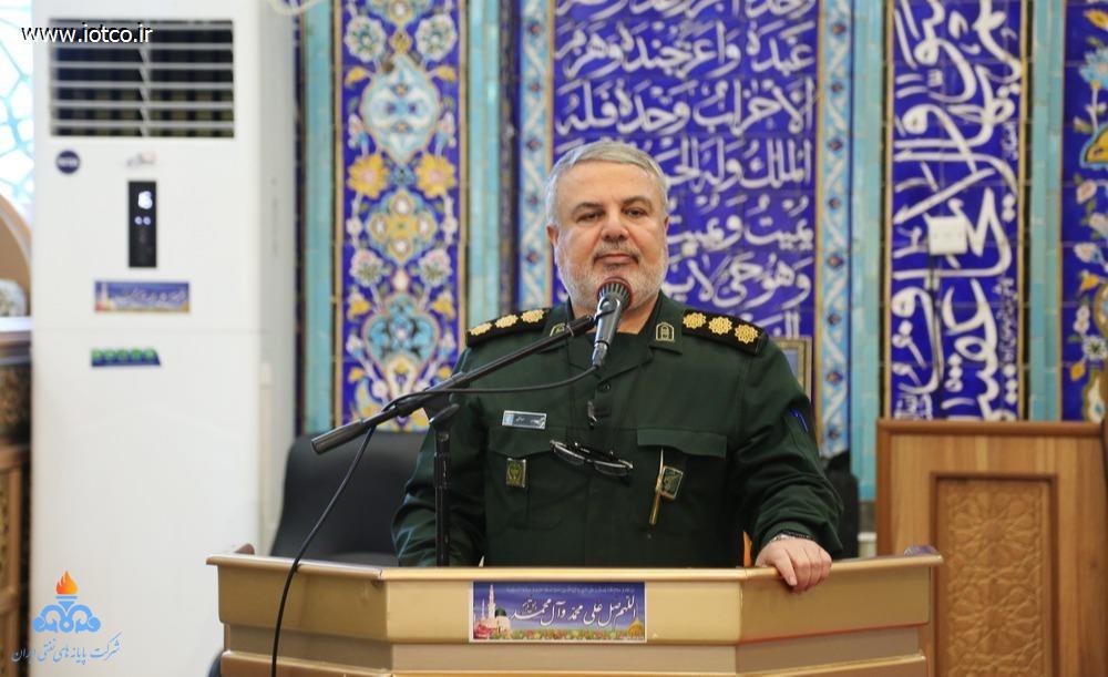 اجتماع بسیجیان+خانواده‌های معظم شهدا  + پنجم آذر 9