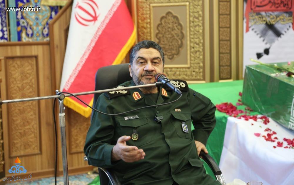 اجتماع بسیجیان+خانواده‌های معظم شهدا  + پنجم آذر 2