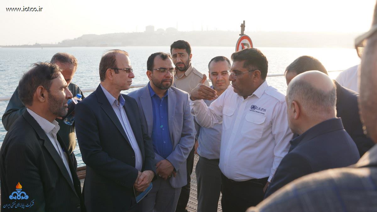 بازدید علمی دانشجویان دانشگاه عالی دفاع ملی +پایانه نفتی خارگ 19