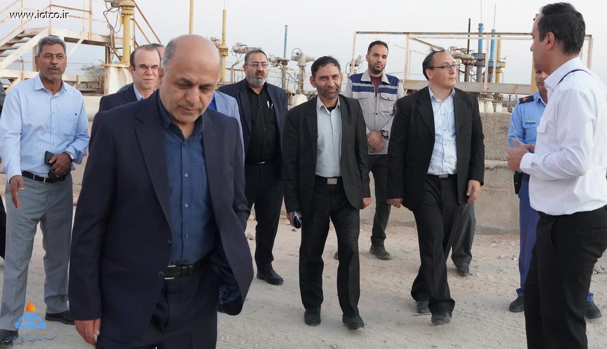 بازدید علمی دانشجویان دانشگاه عالی دفاع ملی +پایانه نفتی خارگ 6