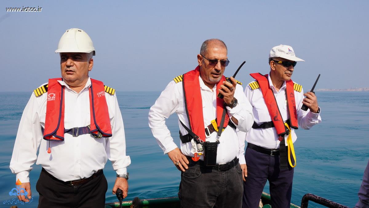 مانور مقابله با آلودگی نفتی + پایانه نفتی خارگ  15