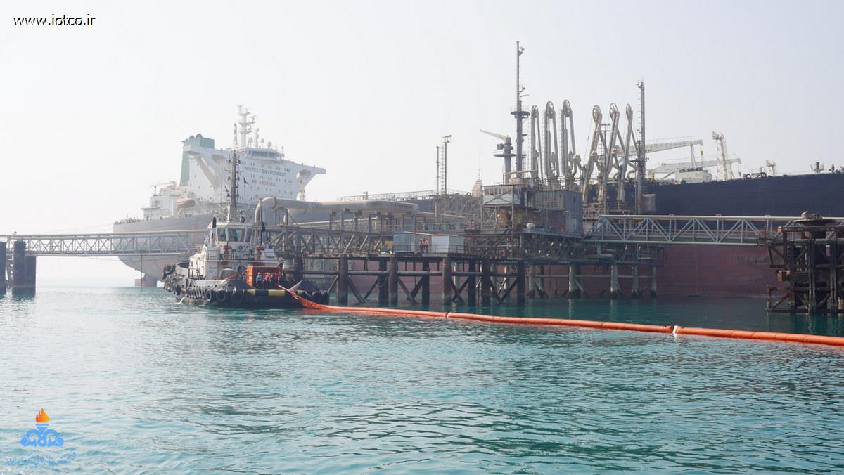 مانور مقابله با آلودگی نفتی + پایانه نفتی خارگ  5