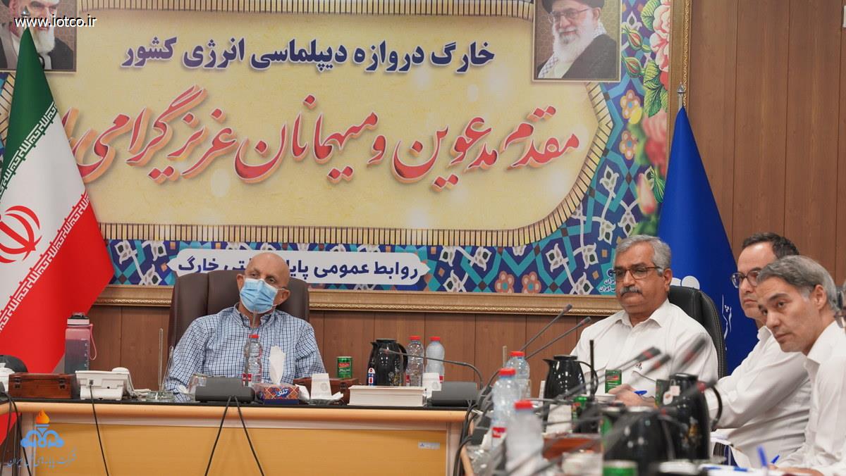 نشست بررسی وضعیت عملیاتی و نگهداشت تاسیسات در پایانه نفتی خارگ 13