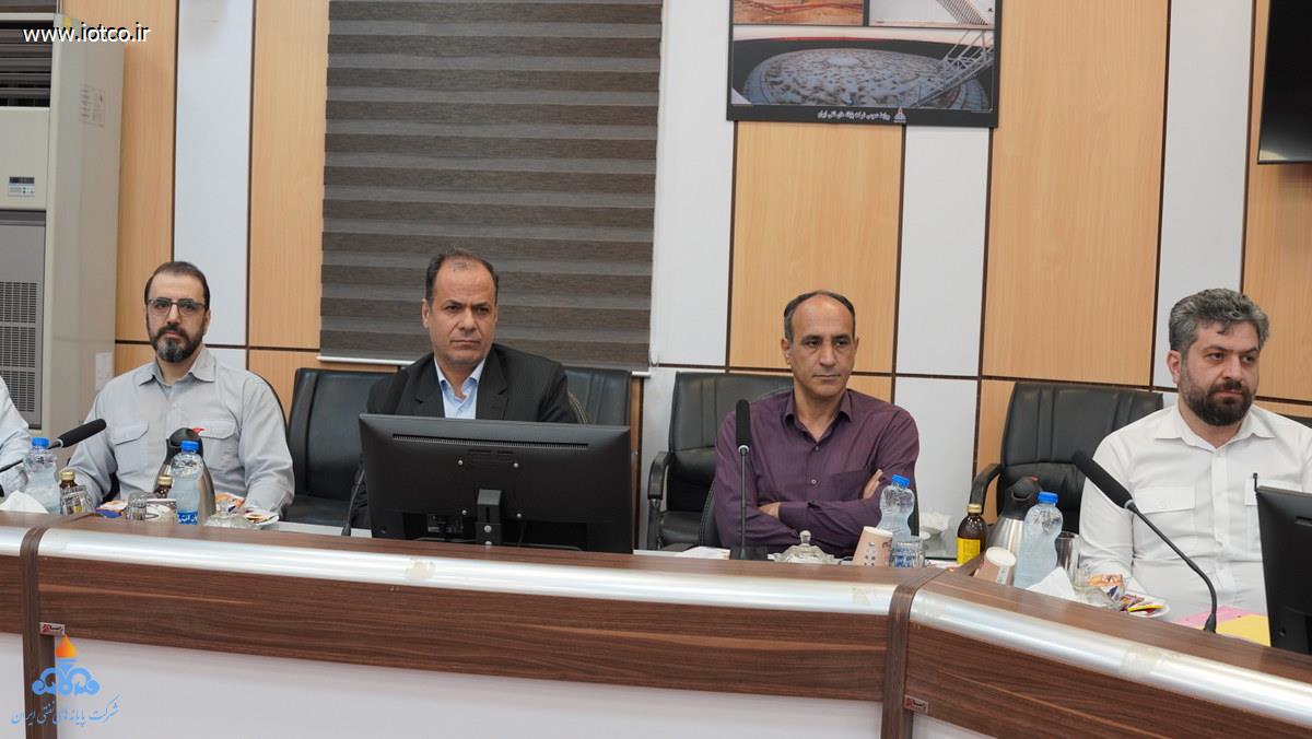 عباس اسدروز + مدیرعامل +شرکت پایانه‌های نفتی ایران +نشست با مدیران + رؤسای پایانه نفتی خارگ 30