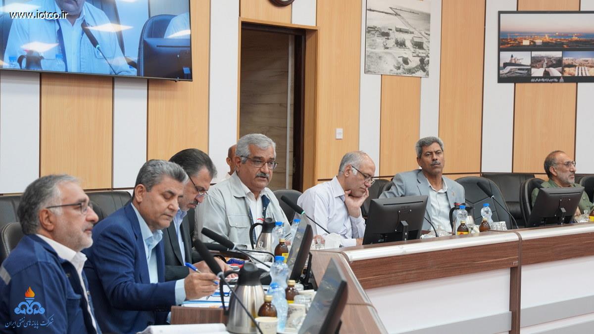 عباس اسدروز + مدیرعامل +شرکت پایانه‌های نفتی ایران +نشست با مدیران + رؤسای پایانه نفتی خارگ 23