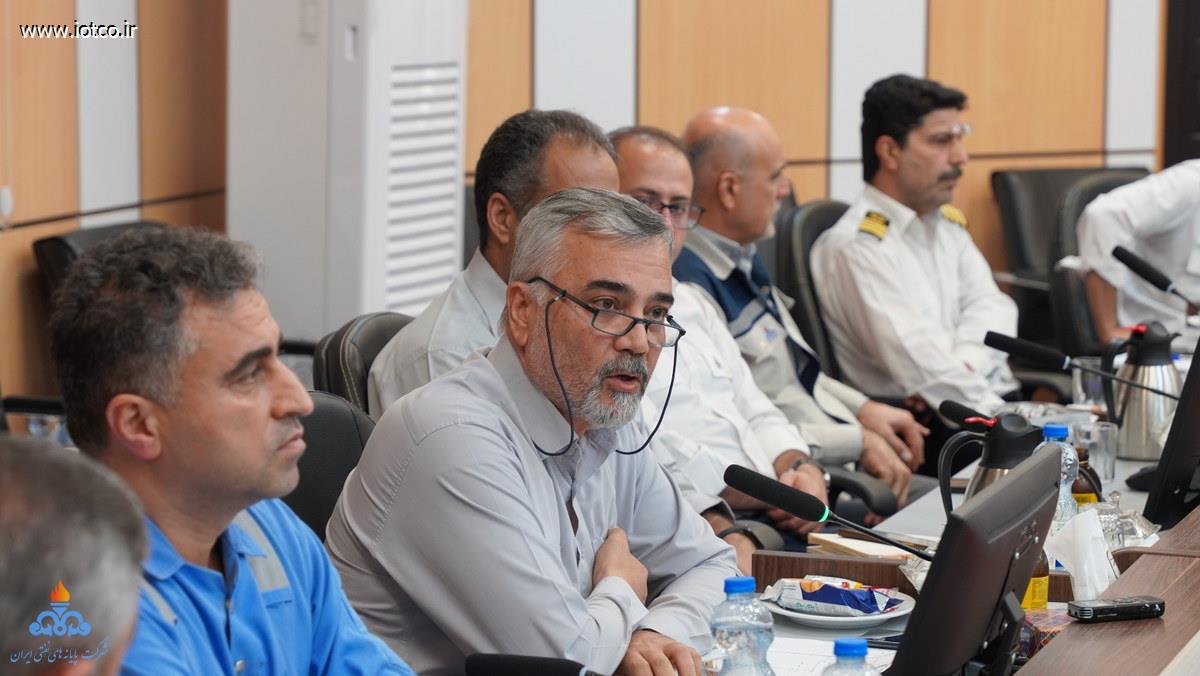 عباس اسدروز + مدیرعامل +شرکت پایانه‌های نفتی ایران +نشست با مدیران + رؤسای پایانه نفتی خارگ 11