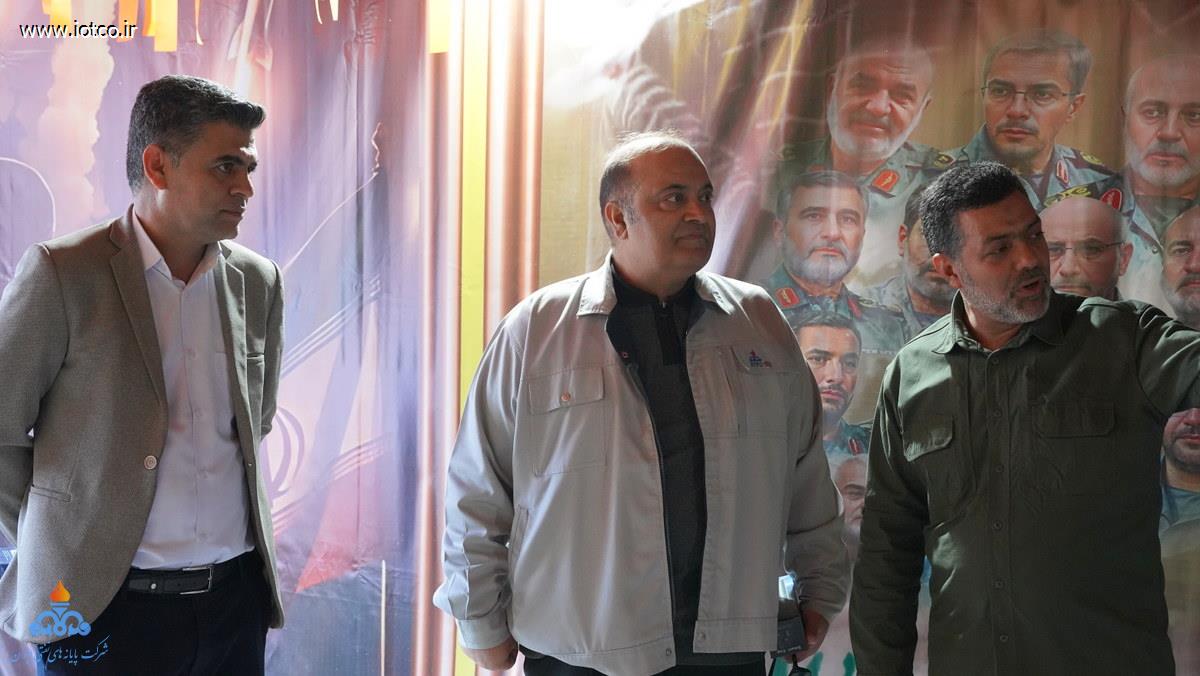 بازدید مدیر پایانه نفتی خارگ+نمایشگاه دائمی بسیج 2
