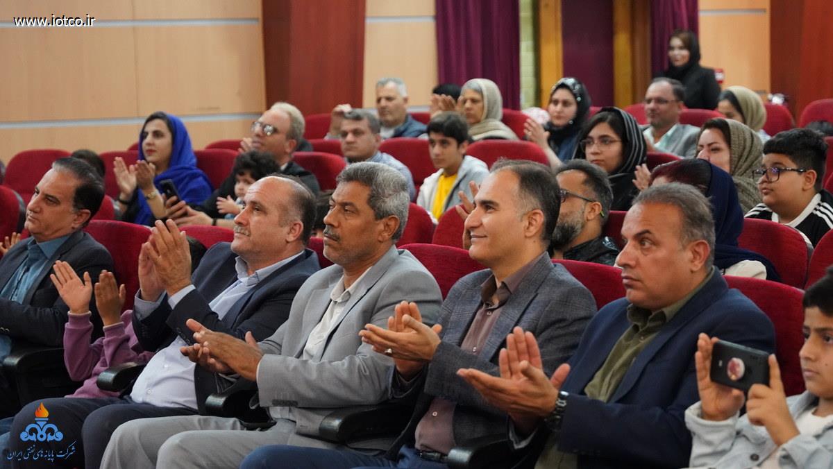 برگزاری نمایشگاه دستاوردهای رباتیک و فناوری نوین در جزیره خارگ 30