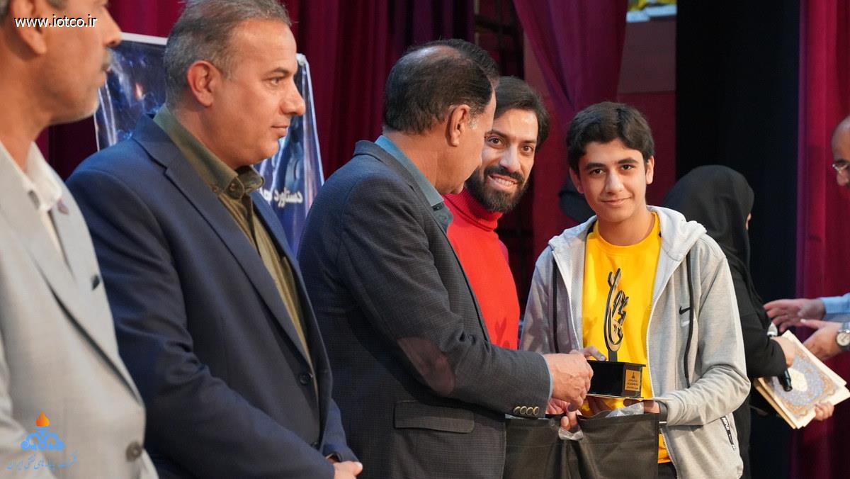 برگزاری نمایشگاه دستاوردهای رباتیک و فناوری نوین در جزیره خارگ 24