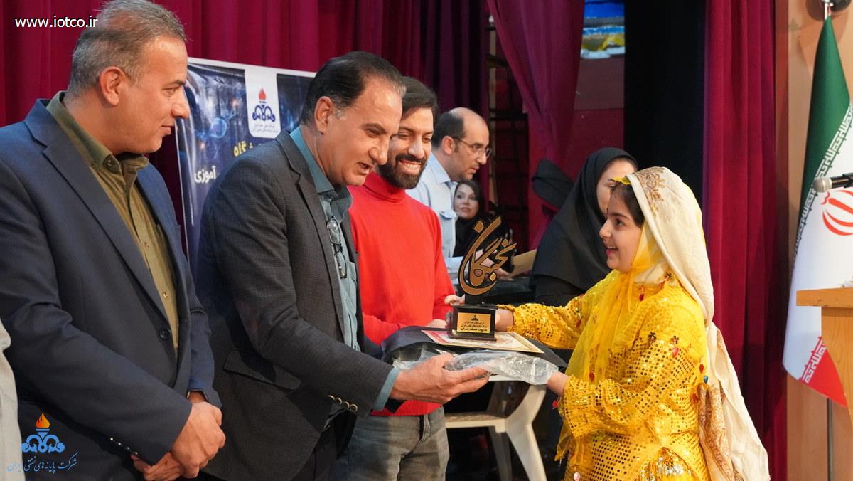 برگزاری نمایشگاه دستاوردهای رباتیک و فناوری نوین در جزیره خارگ 20