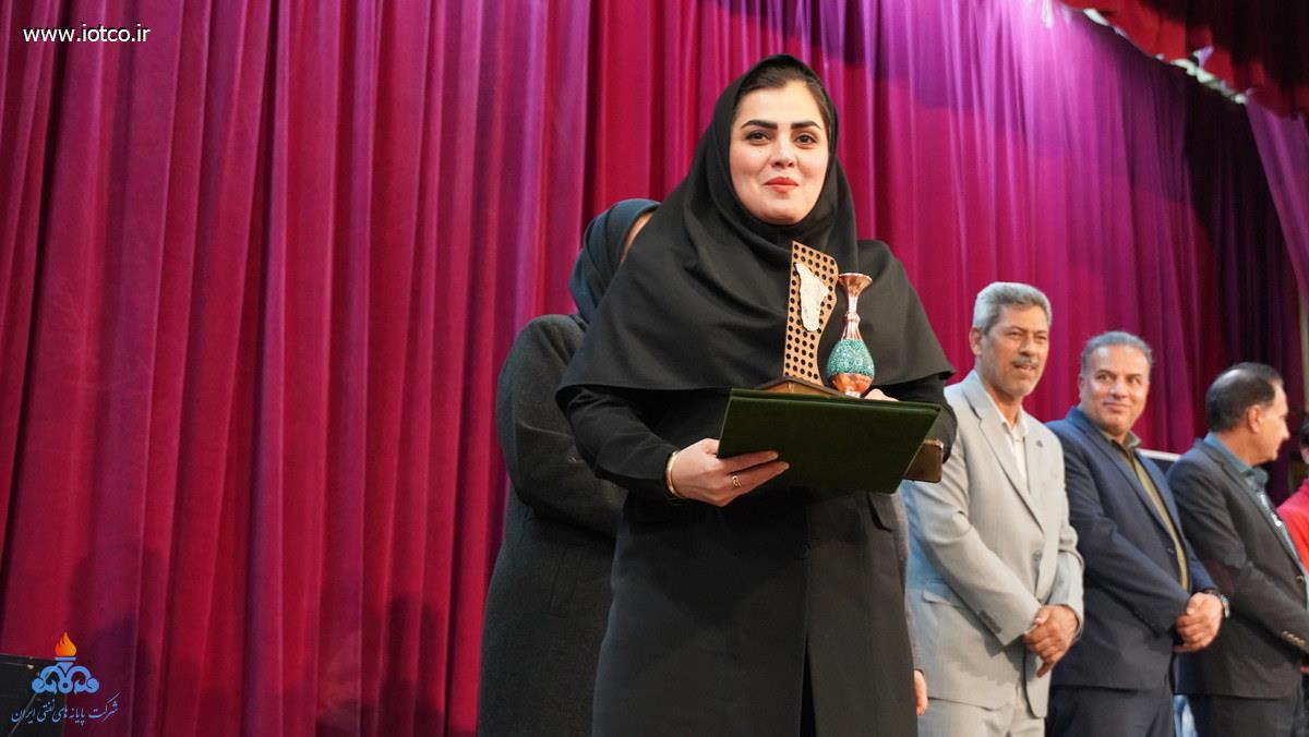 برگزاری نمایشگاه دستاوردهای رباتیک و فناوری نوین در جزیره خارگ 11